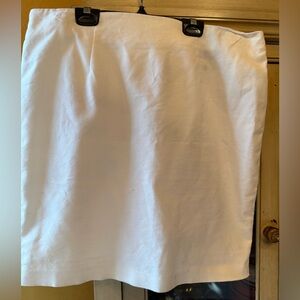 Willi Smith Classic White Pencil Skirt